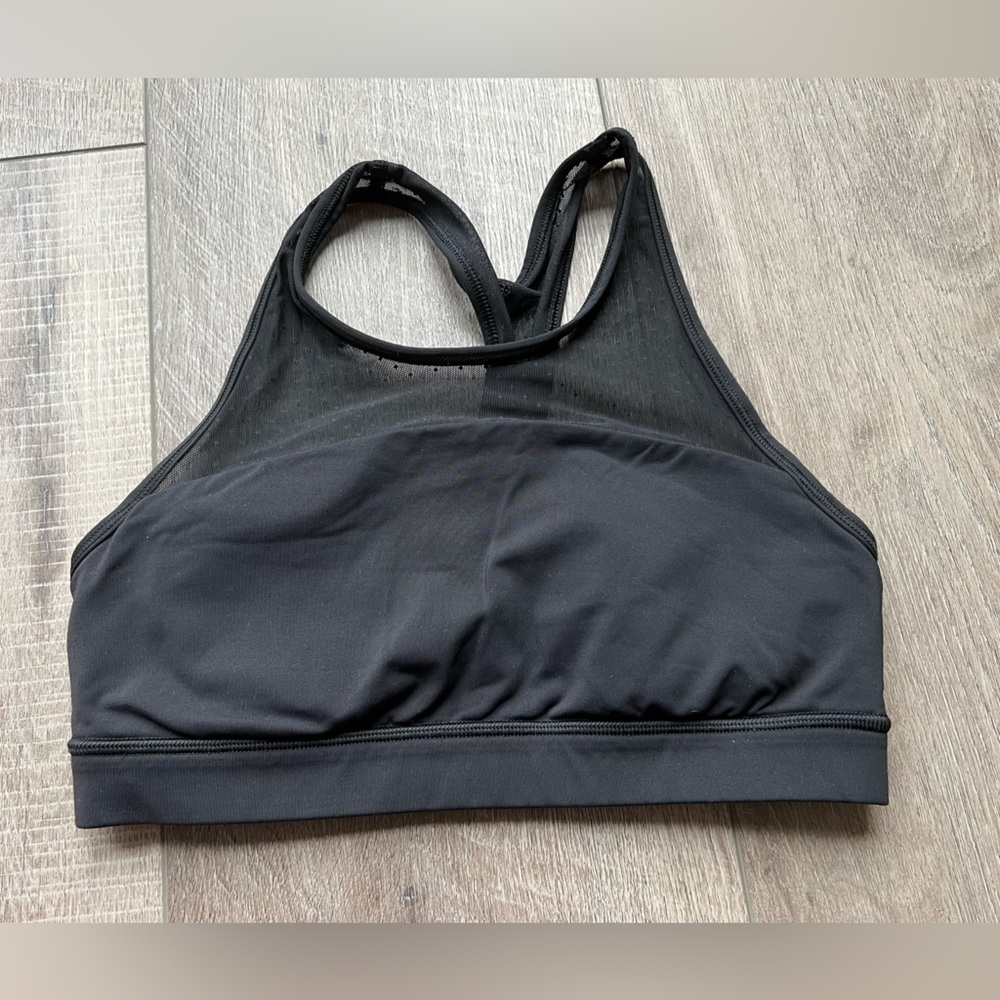 Lululemon Move Bra in Black Size 6